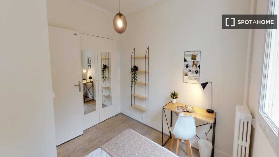 Double room Paris, 4 beds, 70m² — photo 17