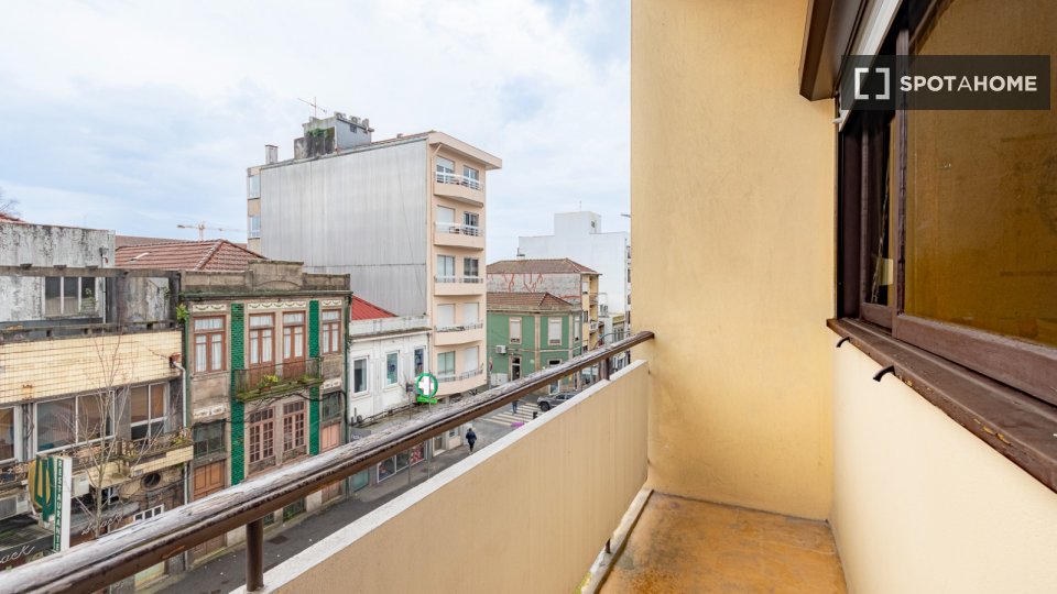 Double room Porto, 4 beds, 160m² — photo 6