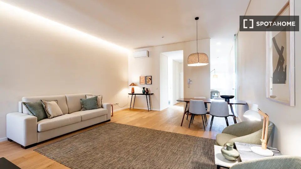 Apartment Porto, 1 bed, 80m² — photo 16