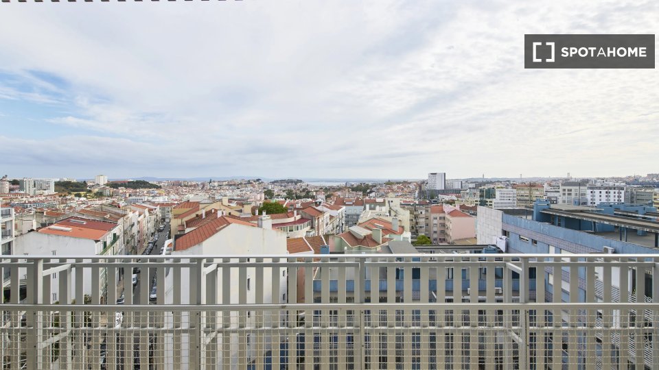Double room Lisbon, 9 beds — photo 5