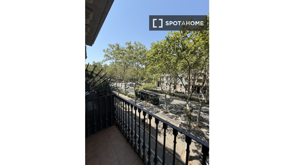 Double room Barcelona, 7 beds, 180m² — photo 17