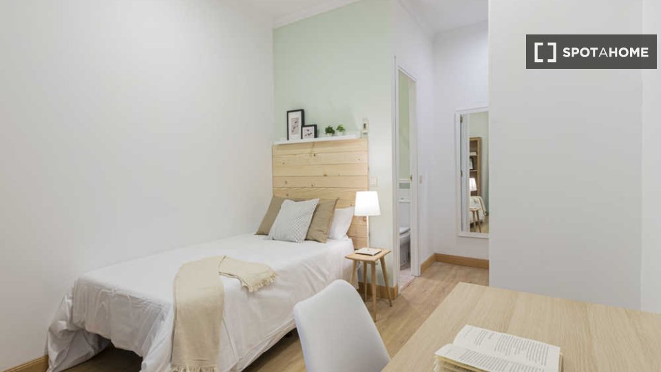 Camera doppia Madrid, 41 camere — foto 52
