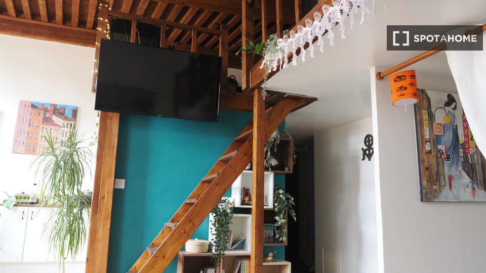 Apartment Lyon, 2 beds, 80m² — photo 4