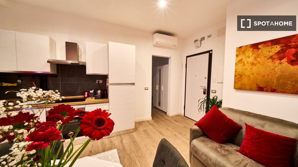 Apartment Rome, 1 bed, 55m² — photo 1