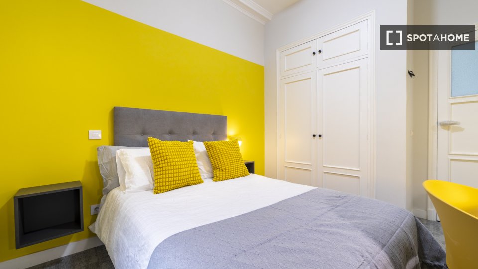 Double room Madrid, 10 beds, 162m² — photo 3