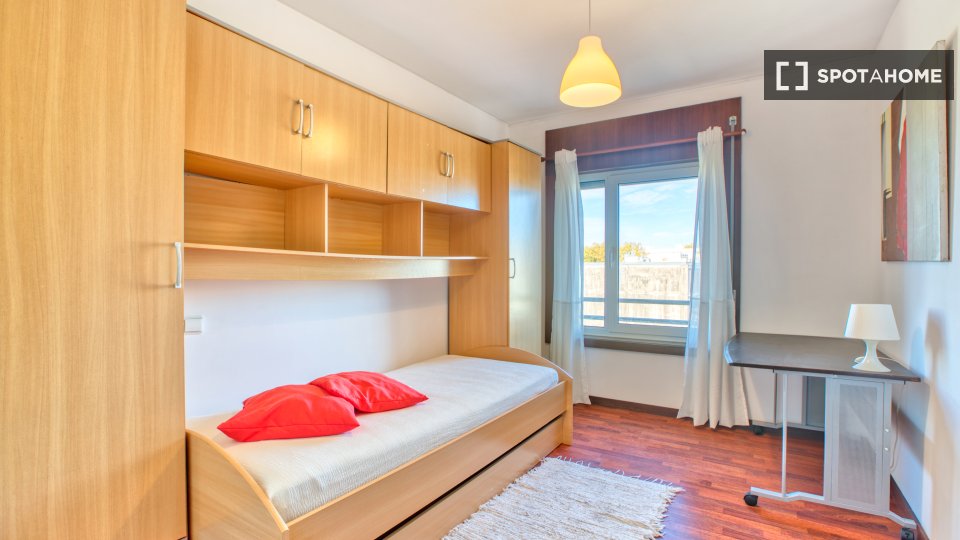 Double room Porto, 4 beds — photo 4