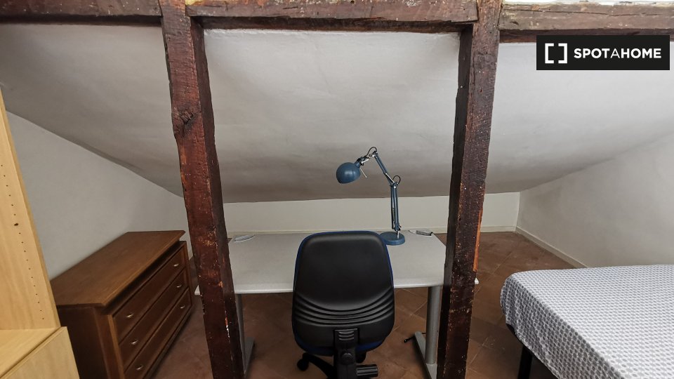 Double room Alcala_De_Henares, 5 beds — photo 1