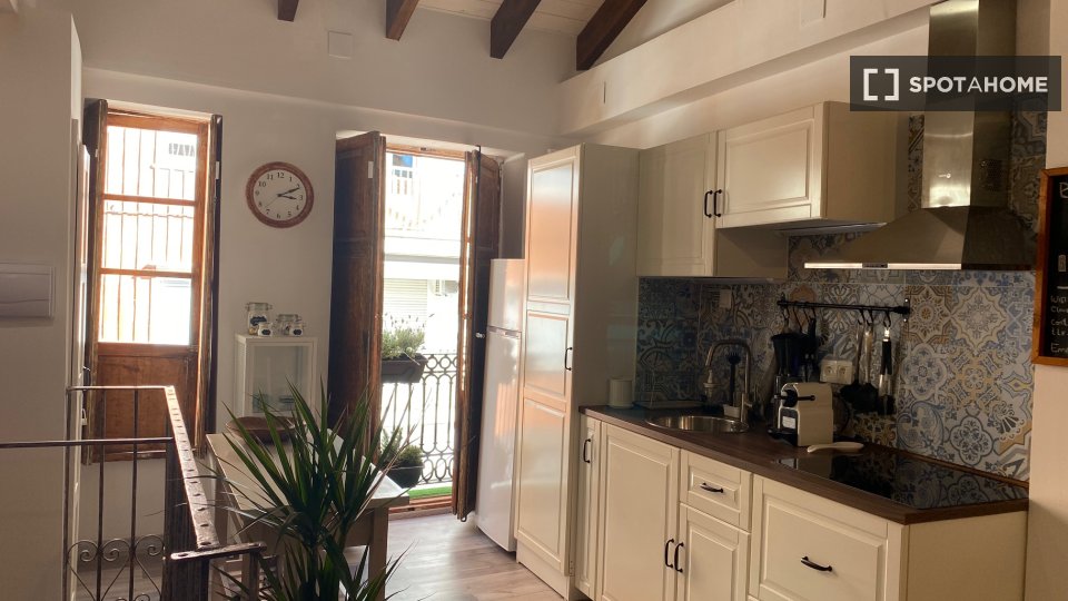 Apartment Valencia, 1 bed — photo 9
