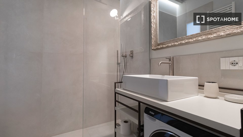 Apartment Milan, 1 bed, 50m² — photo 16