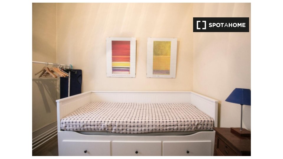 Double room Lisbon, 6 beds — photo 12