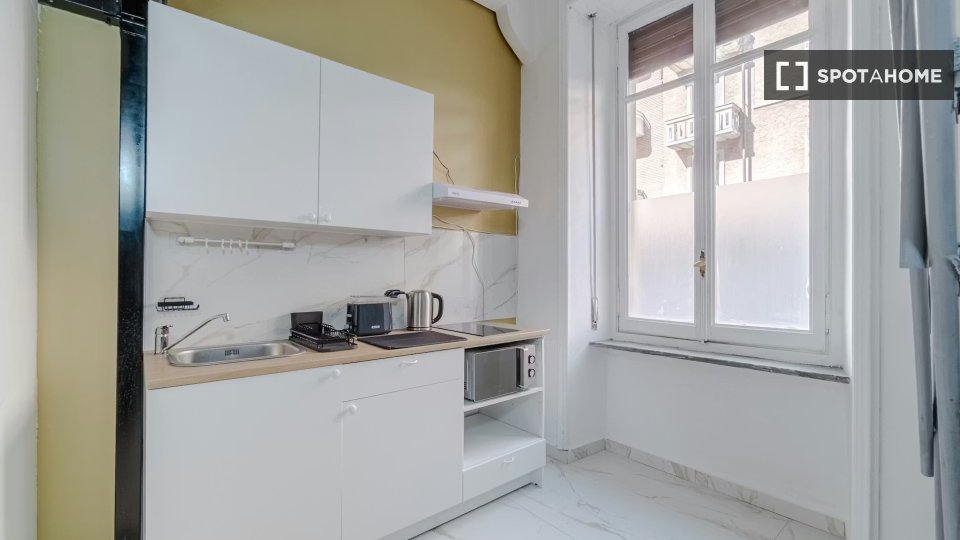 Apartment mono Turin — photo 1