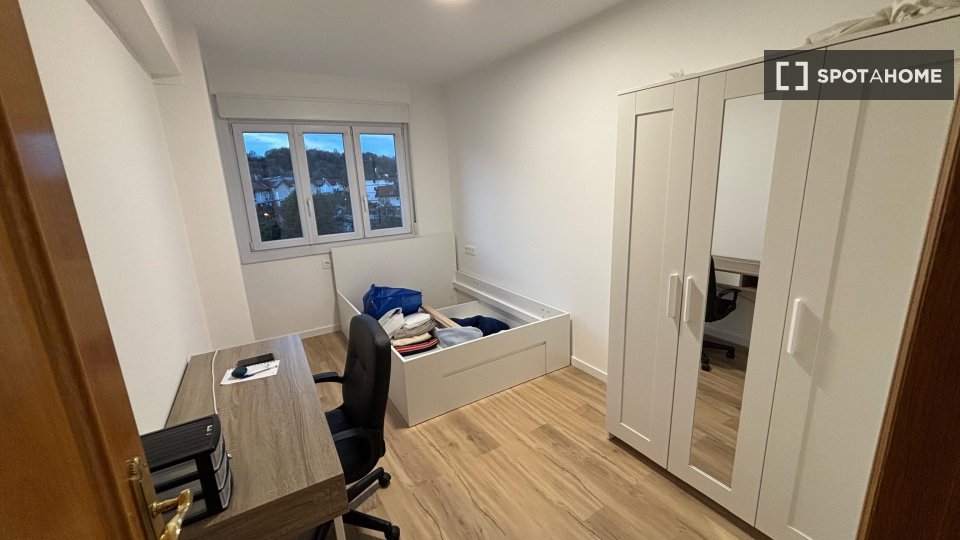 Double room San_Sebastian, 3 beds — photo 9