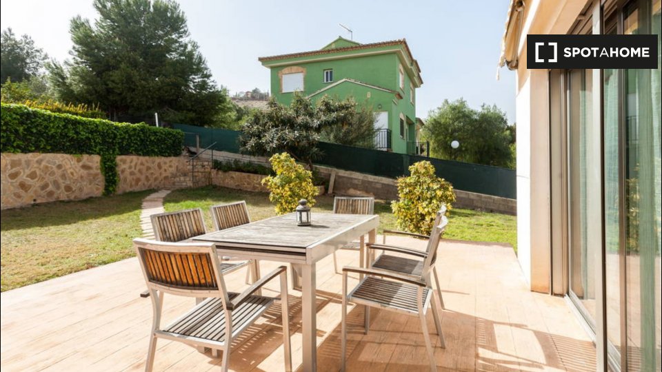 Apartment Valencia, 3 beds, 140m² — photo 18