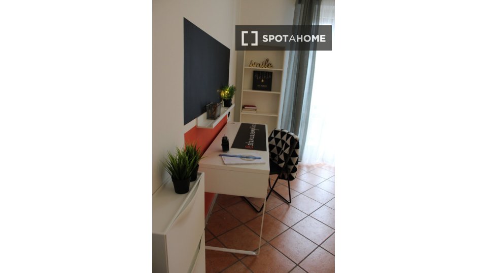 Double room Brescia, 6 beds — photo 11
