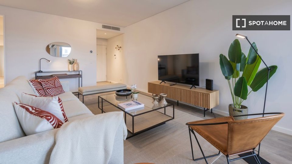 Apartment Lisbon, 3 beds — photo 18