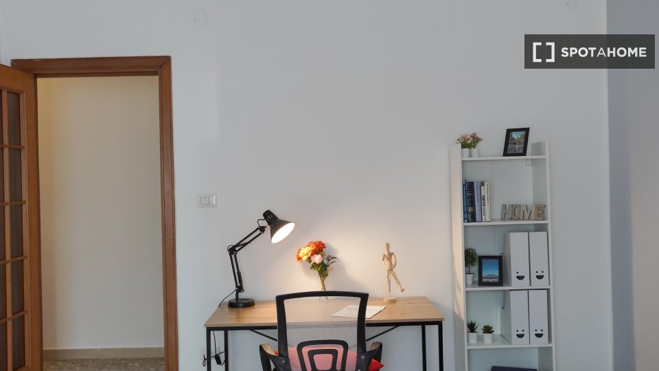 Double room Naples, 5 beds — photo 13
