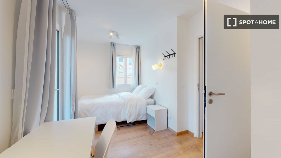 Double room Paris, 22 beds — photo 26