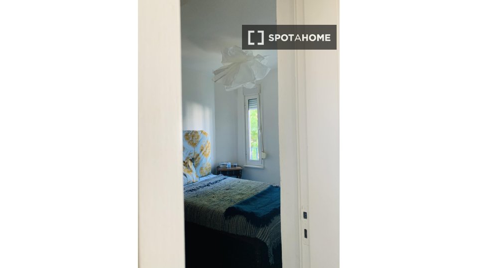 Apartment Lisbon, 2 beds, 70m² — photo 13