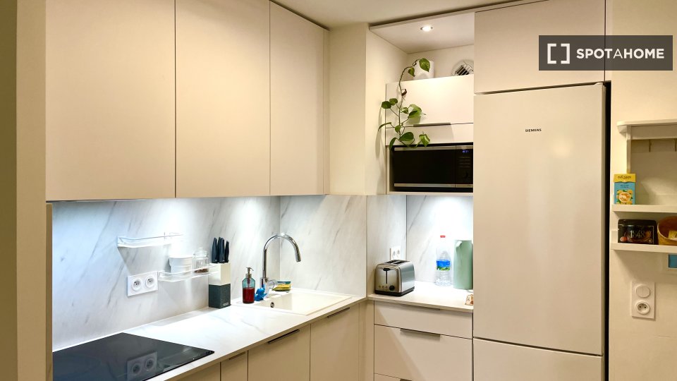 Apartment Paris, 1 bed, 46m² — photo 2