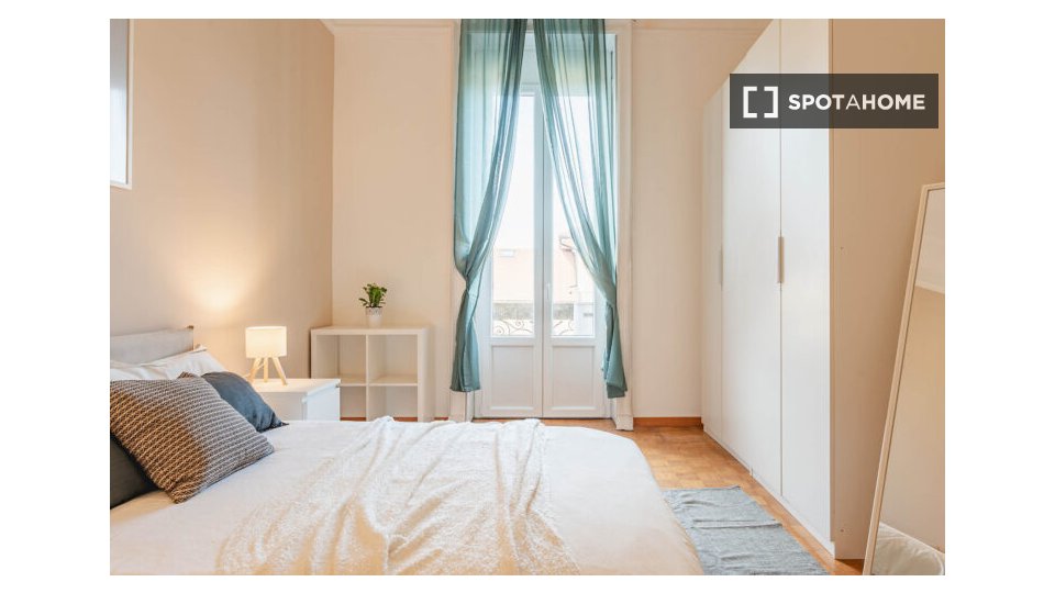 Double room Milan, 5 beds — photo 7