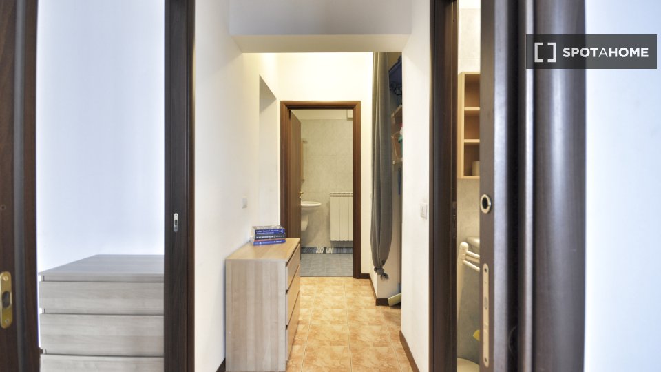 Apartment Milan, 2 beds, 55m² — photo 11