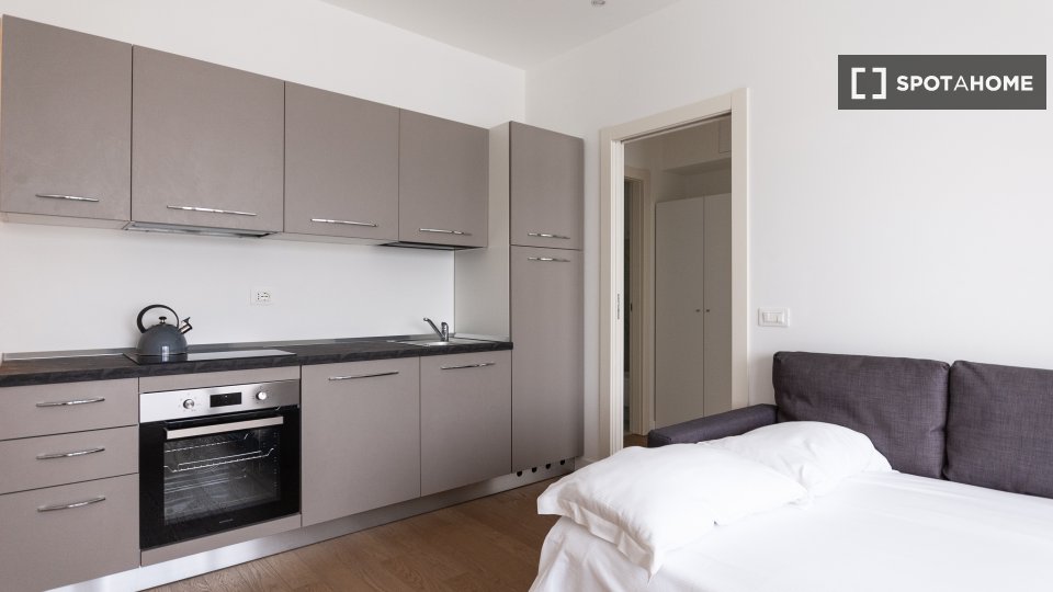 Apartment Milan, 1 bed, 59m² — photo 6
