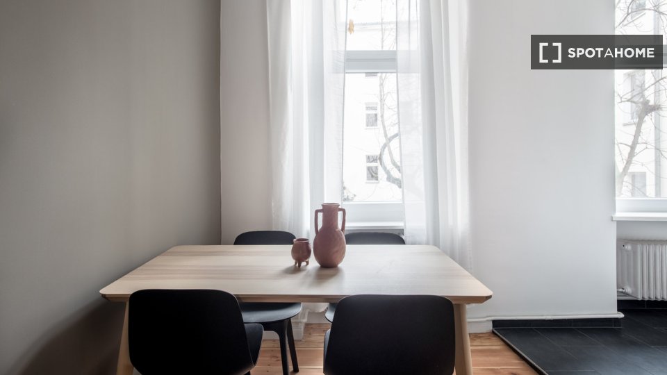 Apartment Berlin, 2 beds, 79m² — photo 12