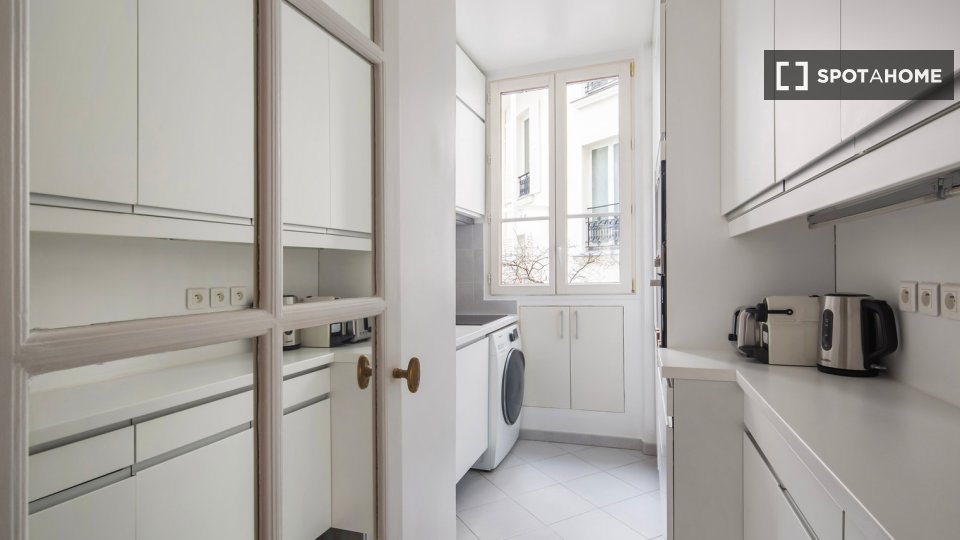Apartment Paris, 2 beds, 57m² — photo 12