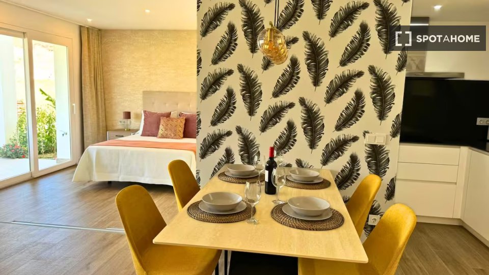 Apartment Malaga, 2 beds — photo 14