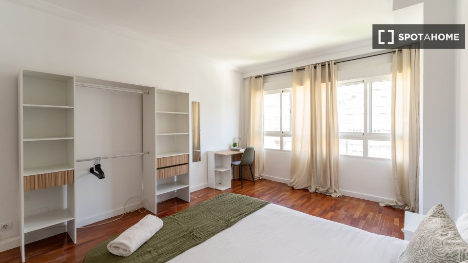 Double room Madrid, 7 beds — photo 65