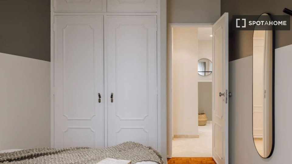 Apartment Lisbon, 3 beds — photo 2