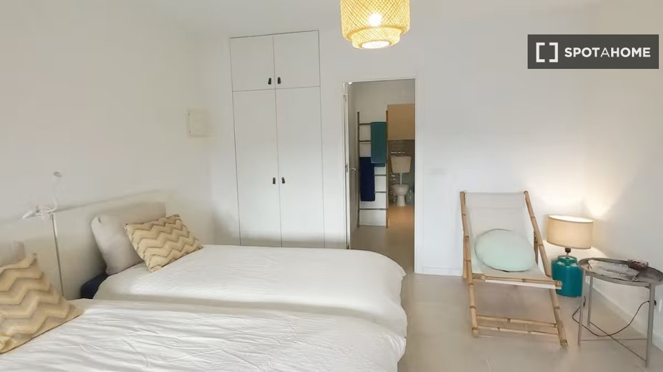 Apartment mono Lisbon — photo 8
