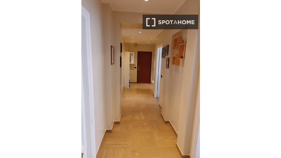 Double room Turin, 2 beds, 80m² — photo 2