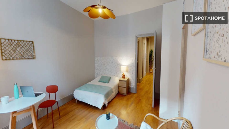 Double room Lyon, 7 beds, 150m² — photo 27