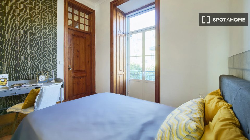 Double room Lisbon, 7 beds — photo 12