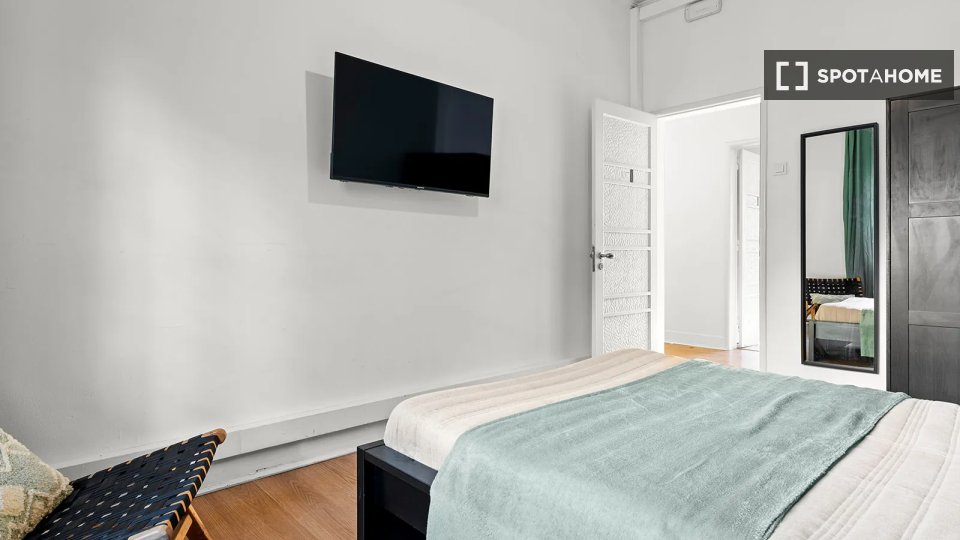 Double room Lisbon, 10 beds — photo 13