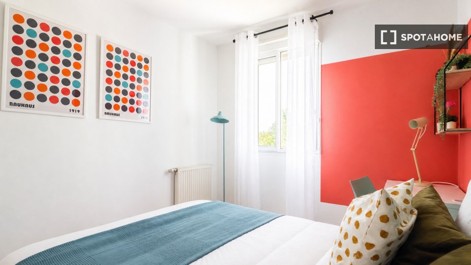Chambre double Paris, 4 chambres — photo 30