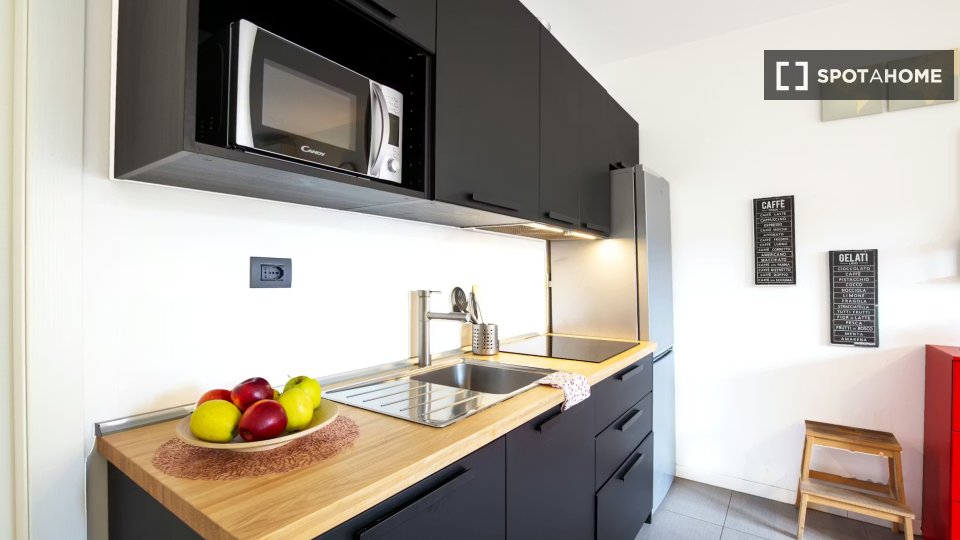 Double room Milan, 5 beds — photo 41