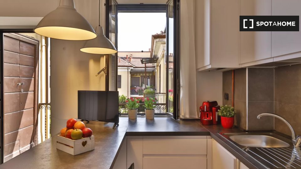 Apartment Milan, 1 bed, 36m² — photo 13
