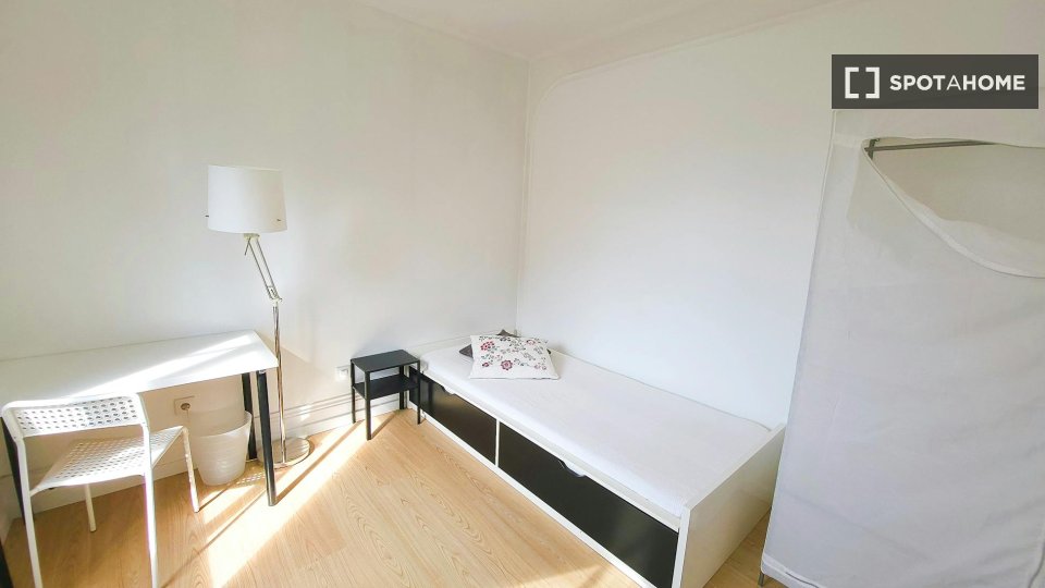 Double room Porto, 20 beds — photo 16
