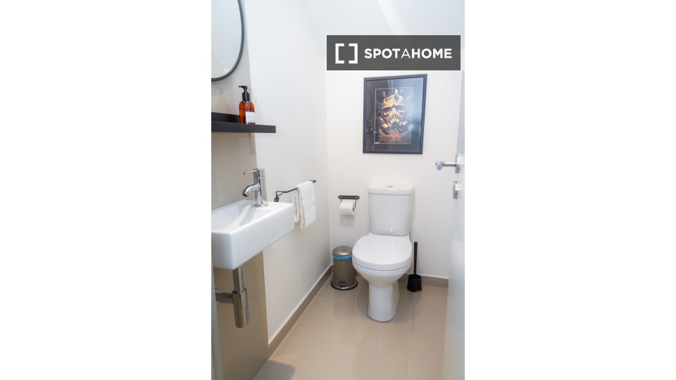 Apartment Porto, 2 beds, 105m² — photo 1