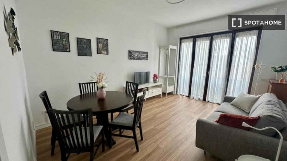 Apartment Milan, 2 beds, 95m² — photo 2