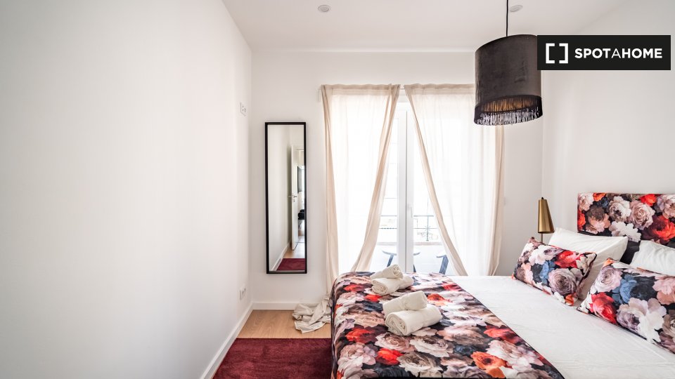 Apartment Lisbon, 2 beds — photo 12