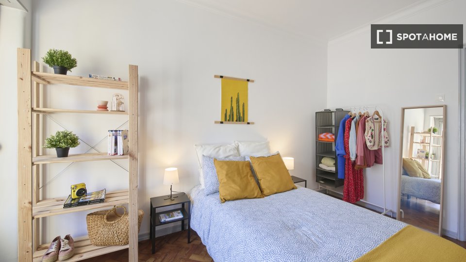 Double room Lisbon, 7 beds — photo 15
