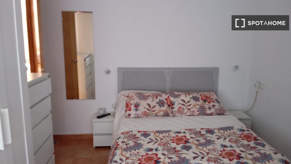Apartment Murcia, 3 beds, 80m² — photo 4