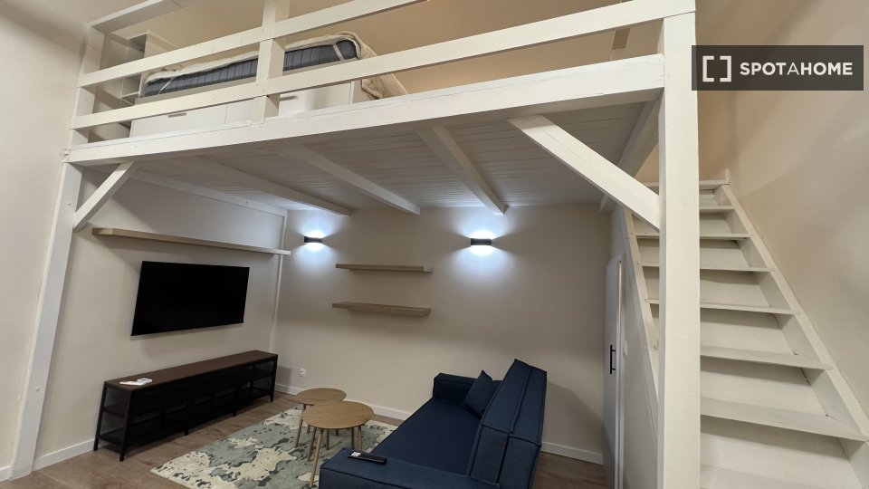 Apartment Budapest, 2 beds, 45m² — photo 6
