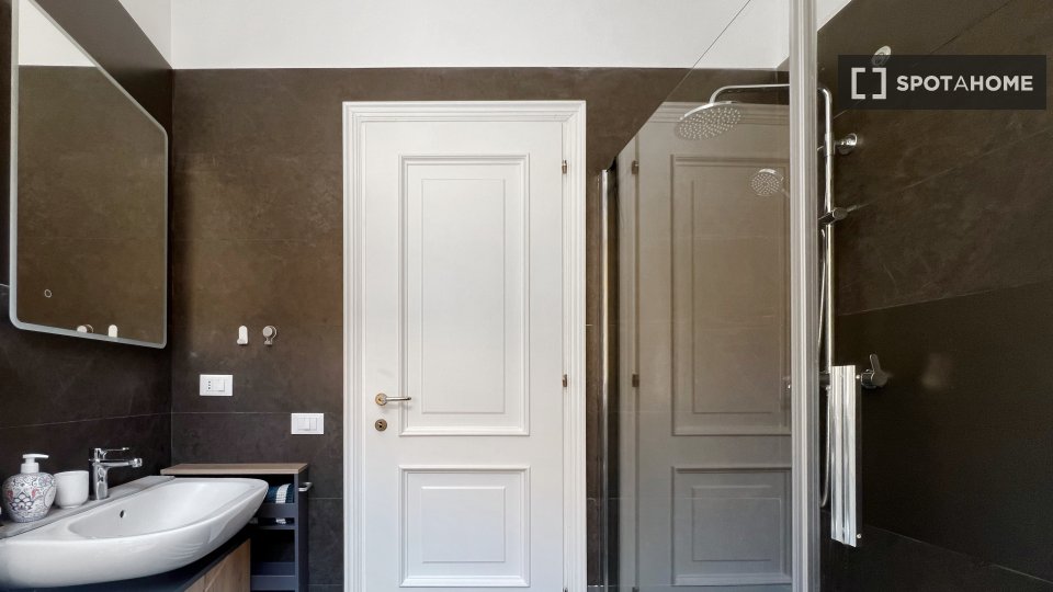 Apartment mono Bologna, 54m² — photo 2