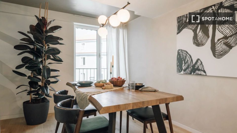 Apartment Lisbon, 2 beds — photo 16