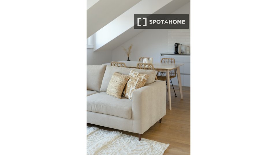 Apartment Lisbon, 2 beds — photo 10