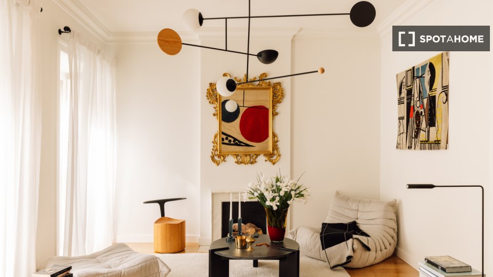 Apartment Lisbon, 2 beds, 91m² — photo 12